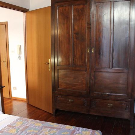 La Casa Di Rina Apartment Ponzone Luaran gambar