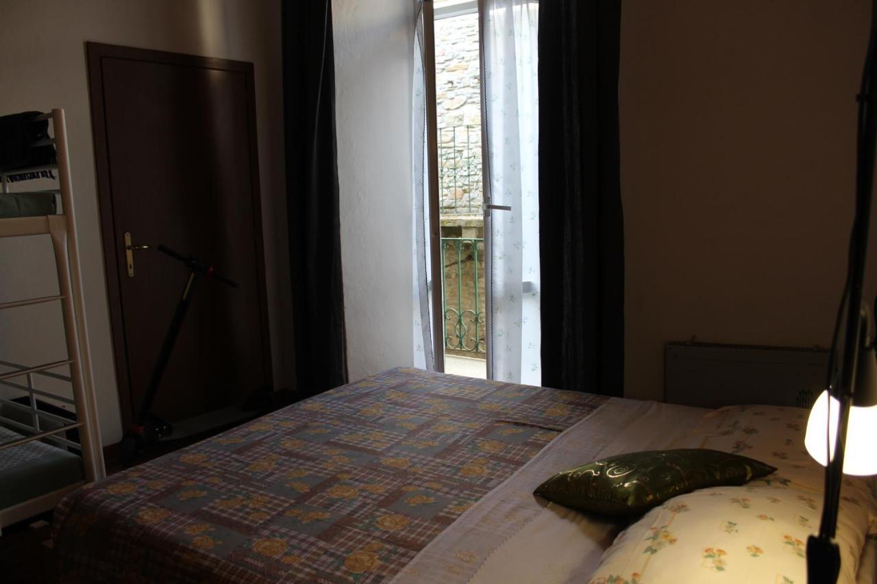 La Casa Di Rina Apartment Ponzone Luaran gambar