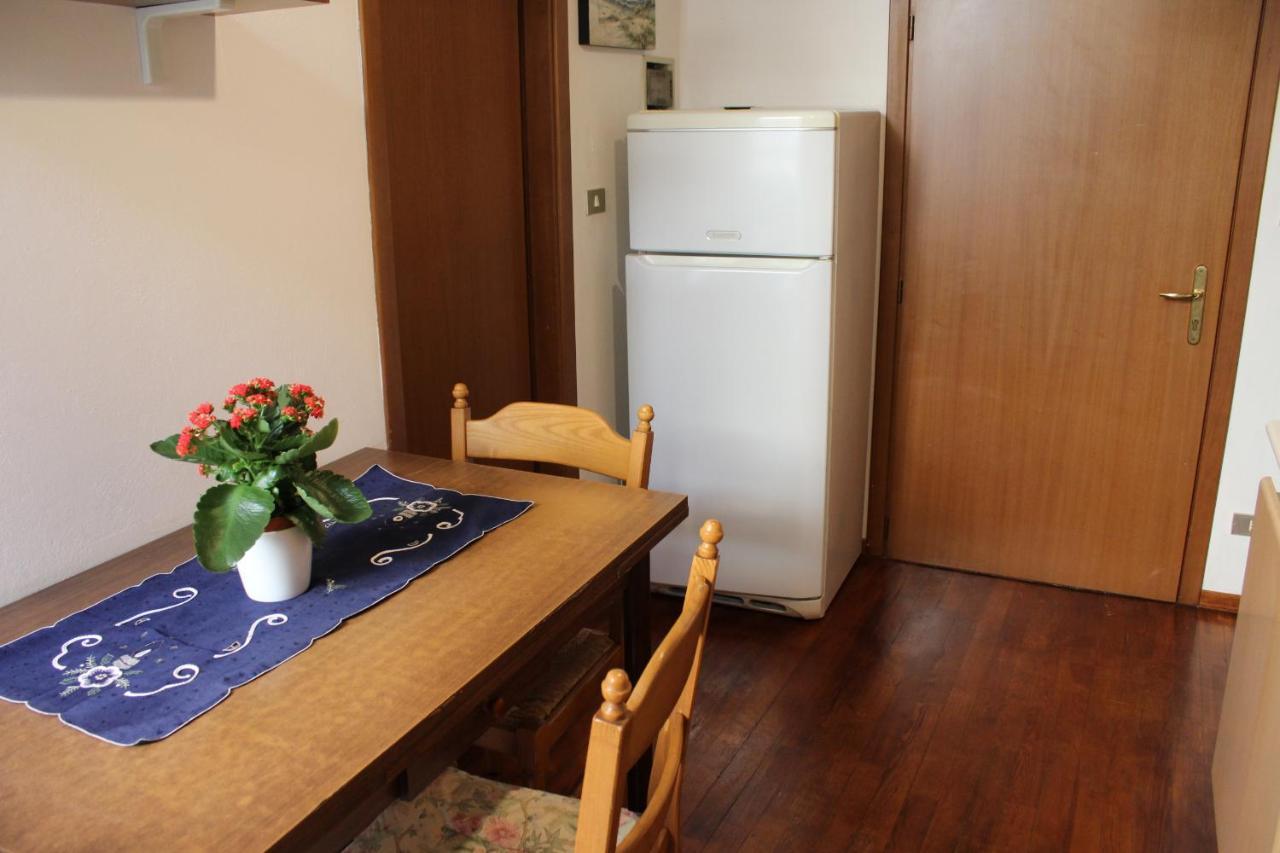 La Casa Di Rina Apartment Ponzone Luaran gambar
